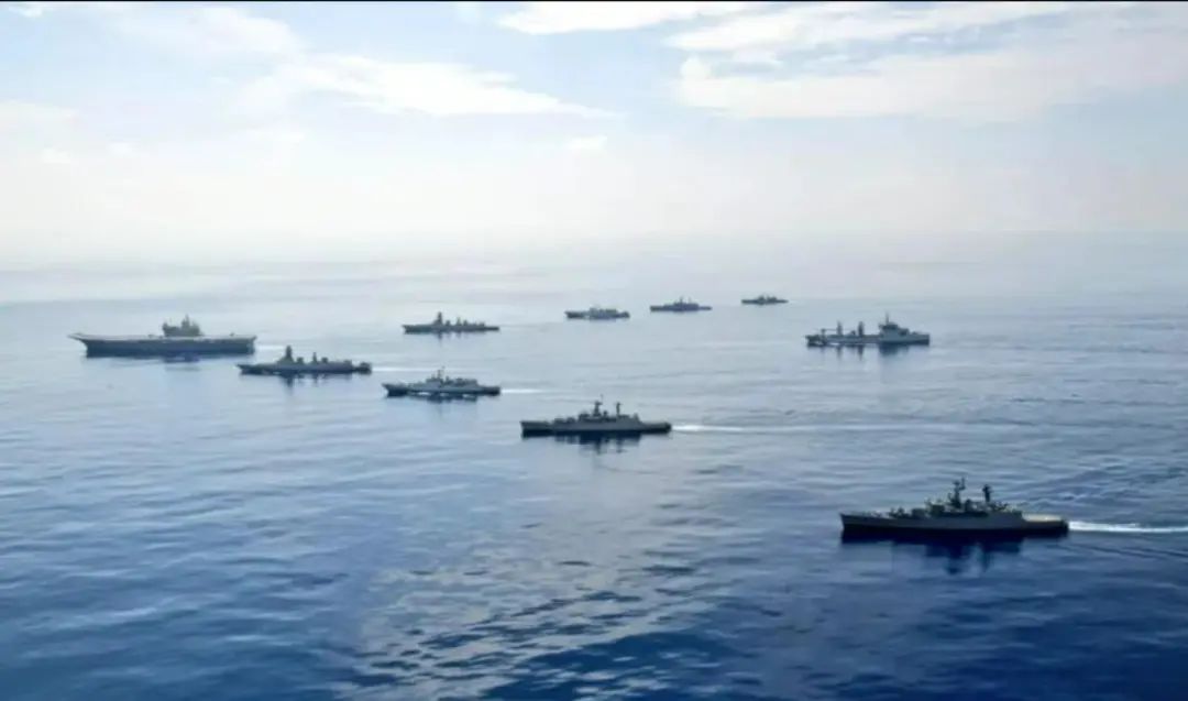 印度亮出双航母，号称亚洲老大，召集58国军演，却把中国排除在外
