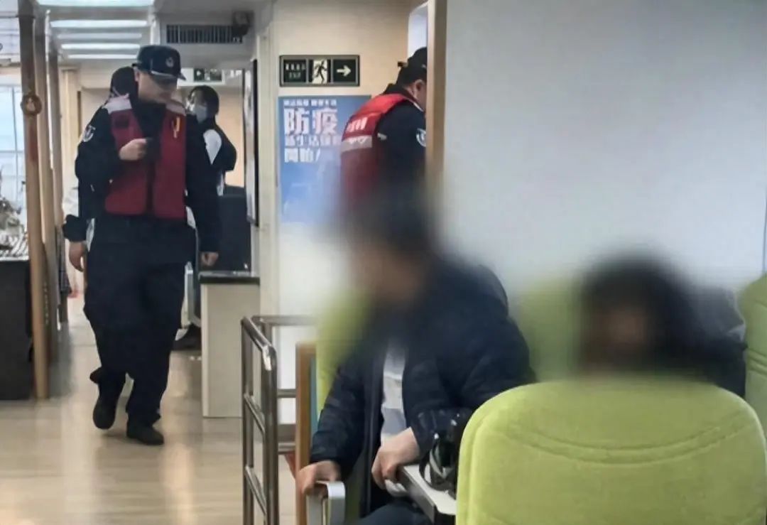 解放军与海警在金门联合行动,台伪当局没想到,美军还敢驻金门? 解放军与海警在金门联合行动,台伪当局没想到,美军还敢驻金门?