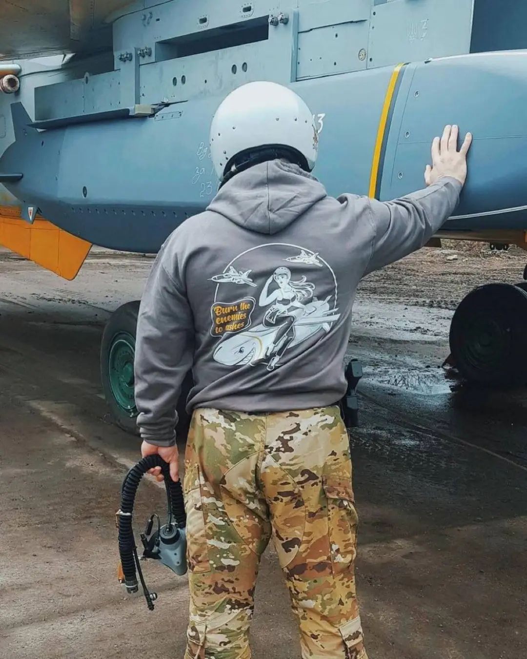 杂谈20240323,22年磨一肥,光辉灰了,海35亮相