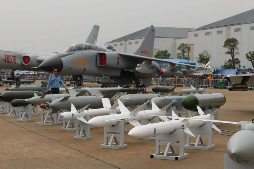 中国最不肯出售的战斗机，30多年了依然不俗！乃无价之宝