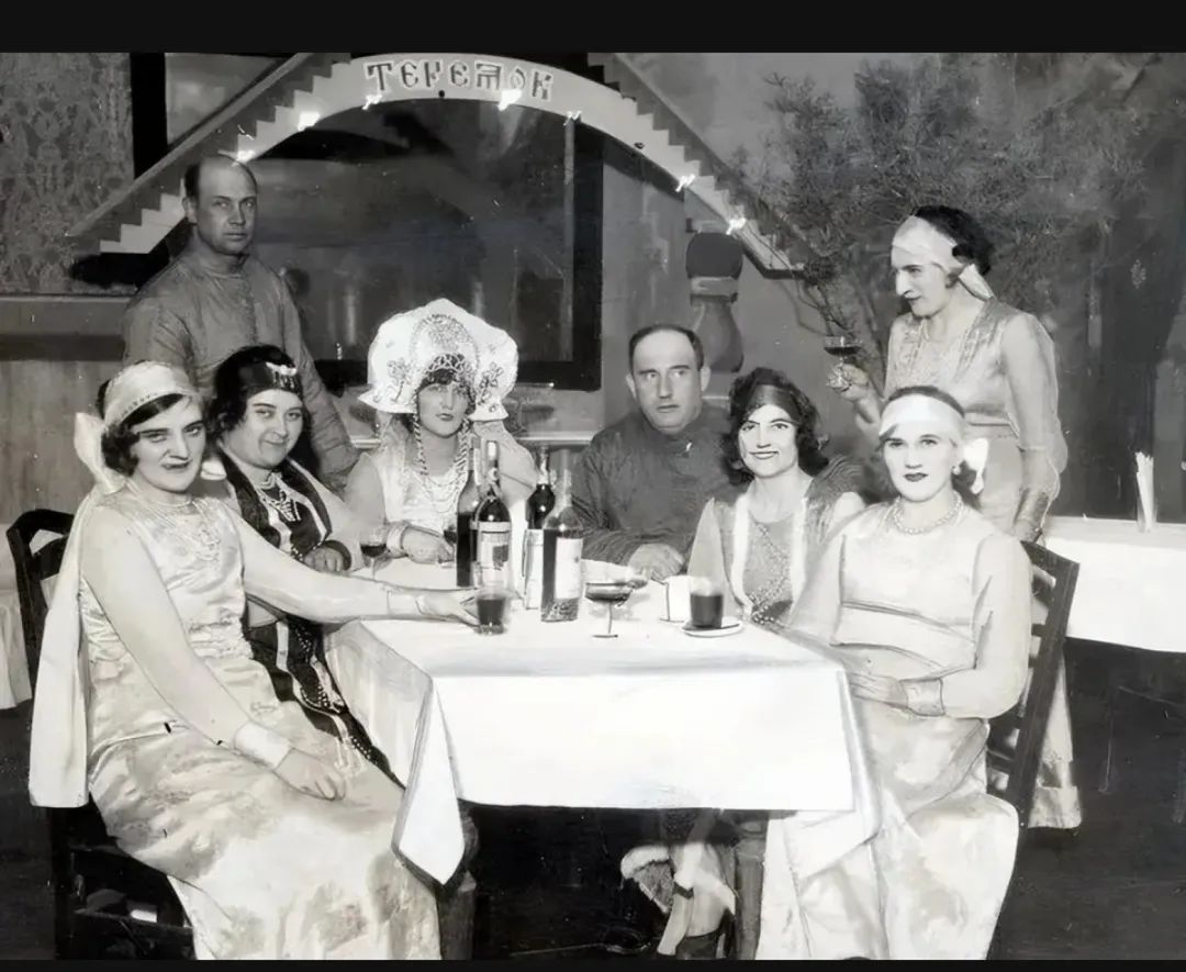 中国唯一的欧洲民族:40万俄罗斯人曾生活在中国,为何消失了?