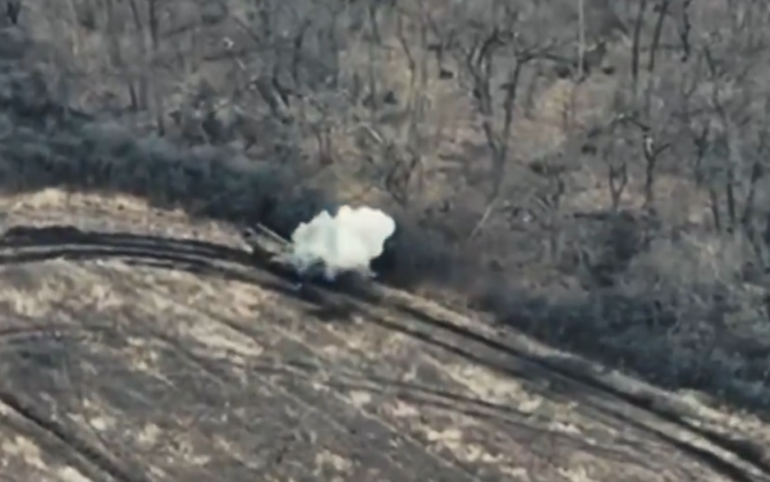 “用穿越机互怼”俄乌是认真的,不仅打得很上头,还“玩出”了新花样