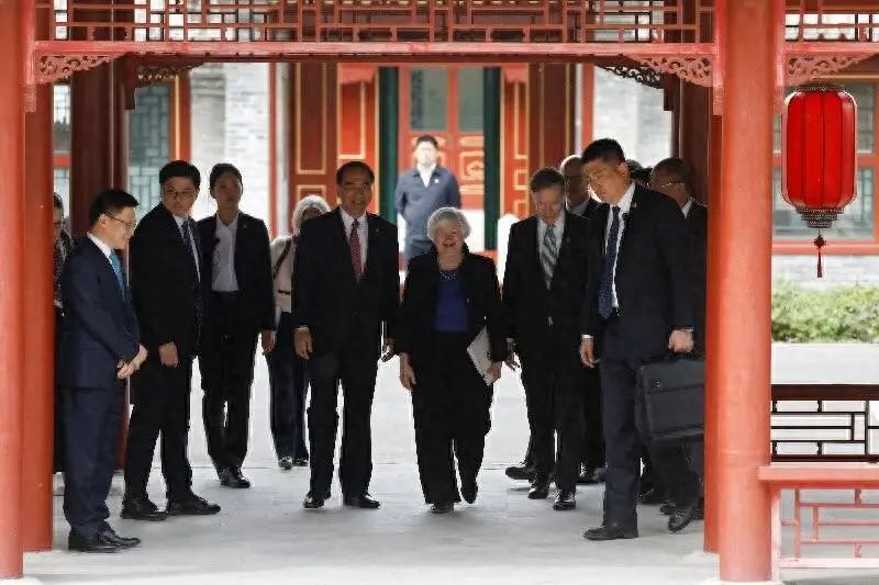 拉夫罗夫访华不仅为普京,也防美国出阴招,中方给俄“定心丸”