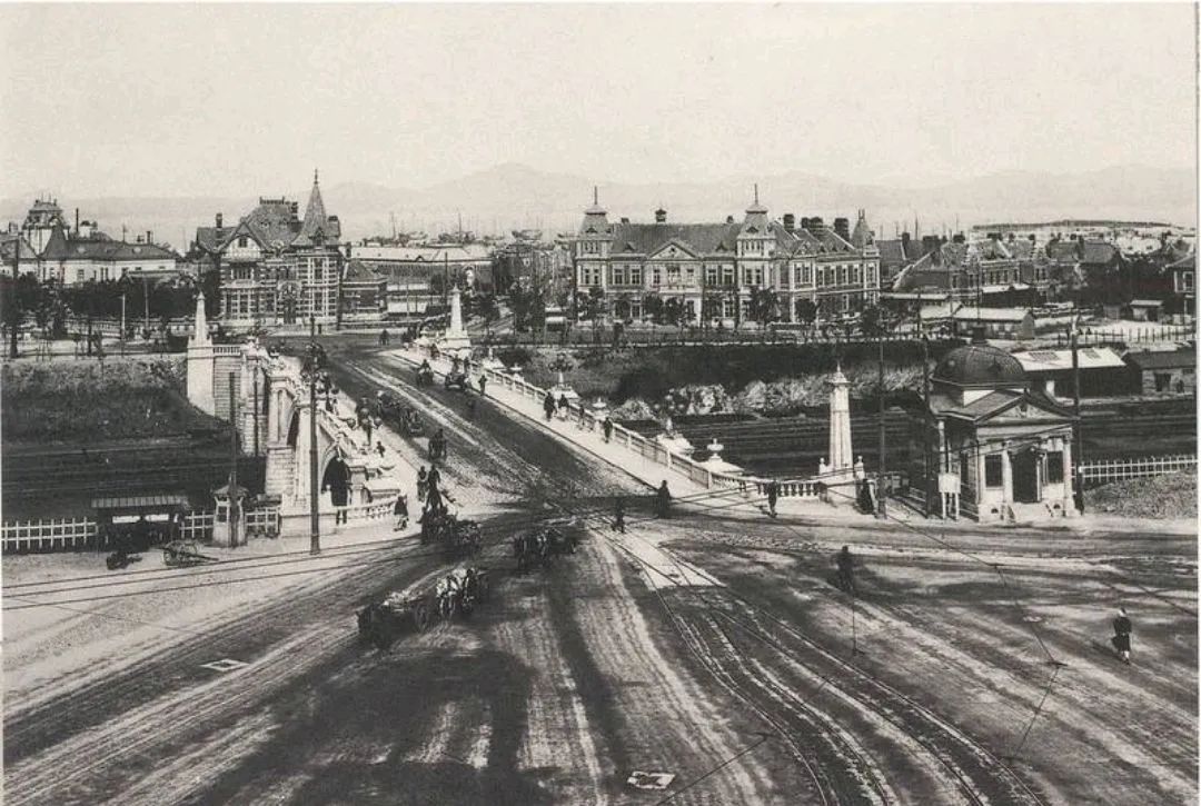 中国唯一的欧洲民族:40万俄罗斯人曾生活在中国,为何消失了?