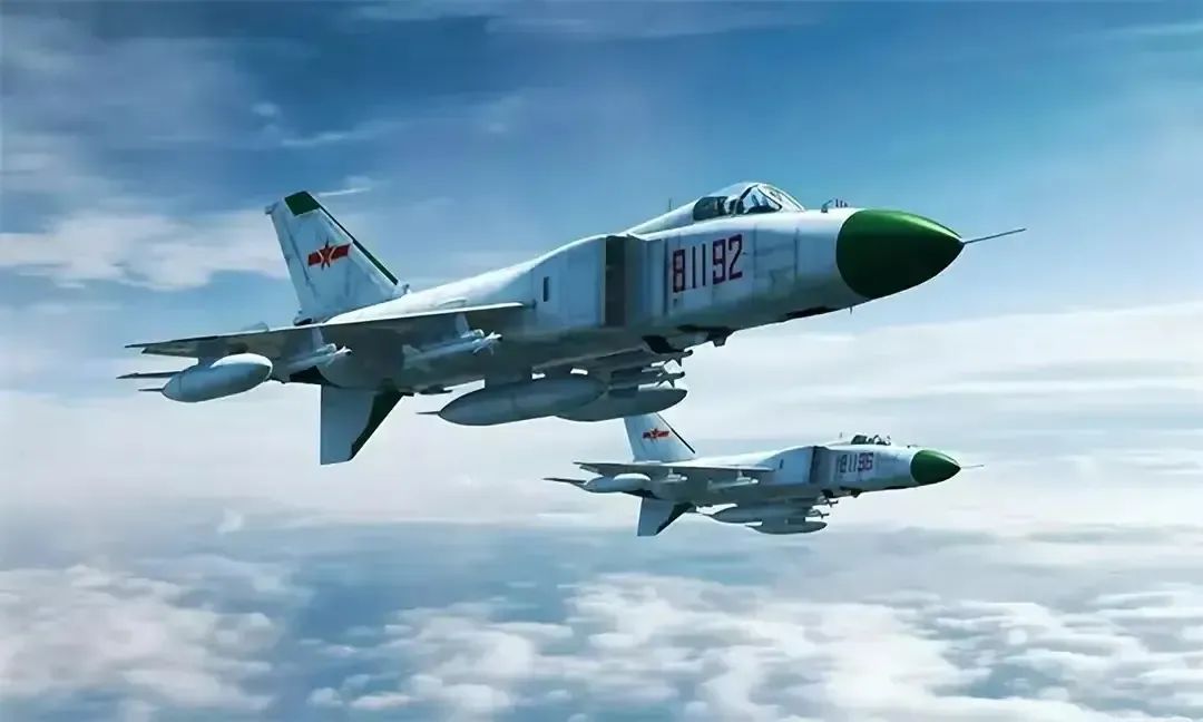 南海上空惊心动魄，中美战机激烈交锋！今非昔比，这回该歼-20赢了！
