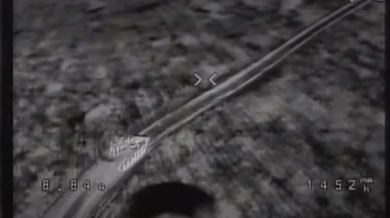 “用穿越机互怼”俄乌是认真的,不仅打得很上头,还“玩出”了新花样