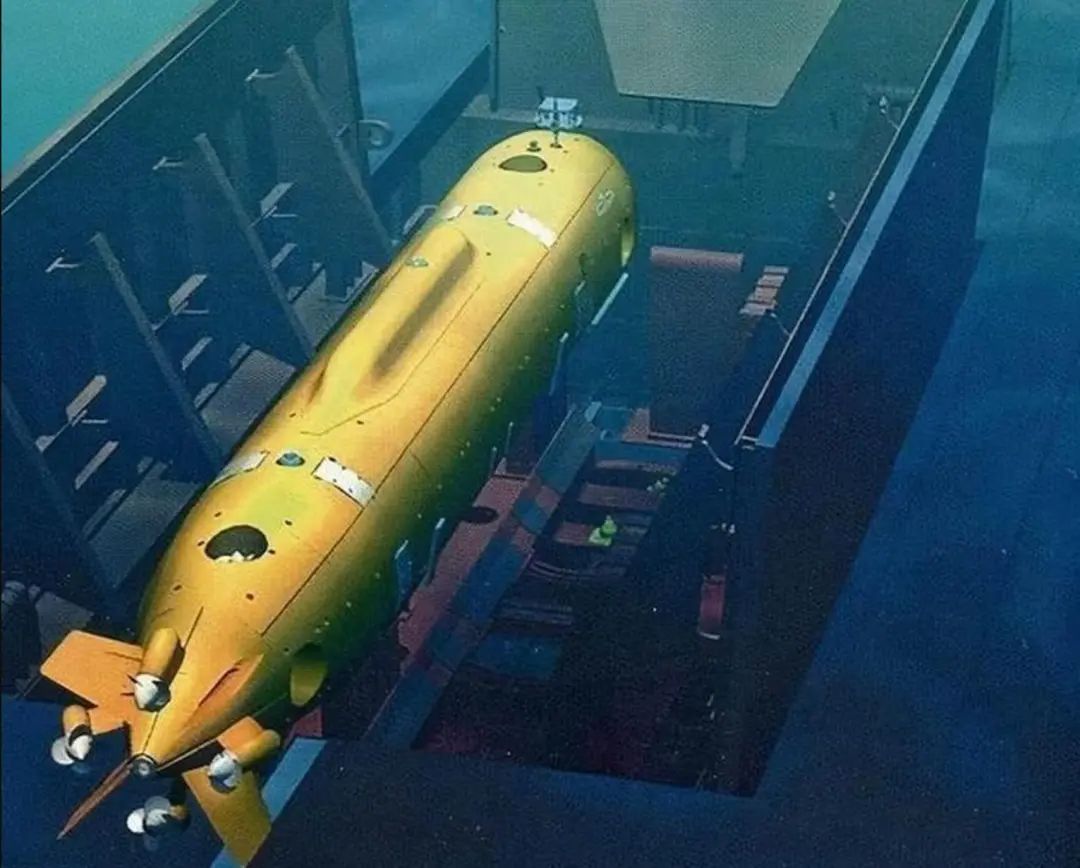 核航母将过时?中国版“波塞冬”亮相,猎杀潜航,突破美军防御