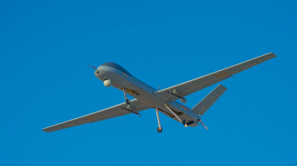 卫星过顶长江口,拍到双体巨舰!中国第四艘航母曝光,不是核动力