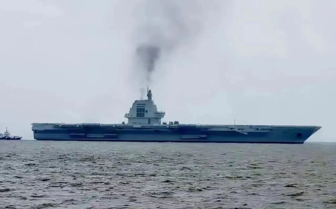 福建舰二次海试归来与后继舰的数量/076玉兰级两攻最新动态/某国最新反无人机系统