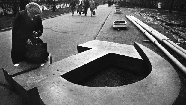 该冷静想想俄罗斯了