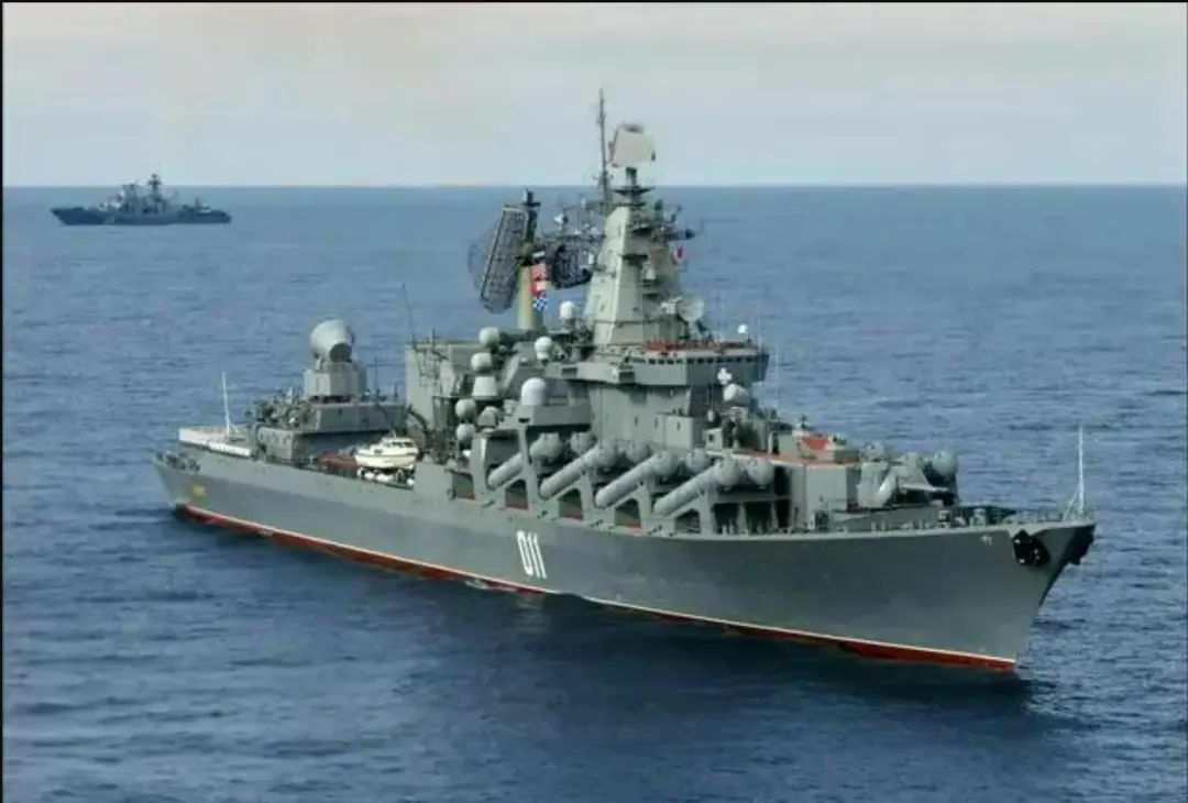 中国东海,俄罗斯舰队来了,信号十分强烈,就是冲着日本去的 中国东海,俄罗斯舰队来了,信号十分强烈,就是冲着日本去的