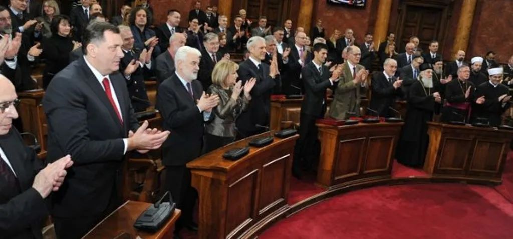 以色列总理来美,美国兴起了九个等级的鼓掌文化 以色列总理来美,美国兴起了九个等级的鼓掌文化