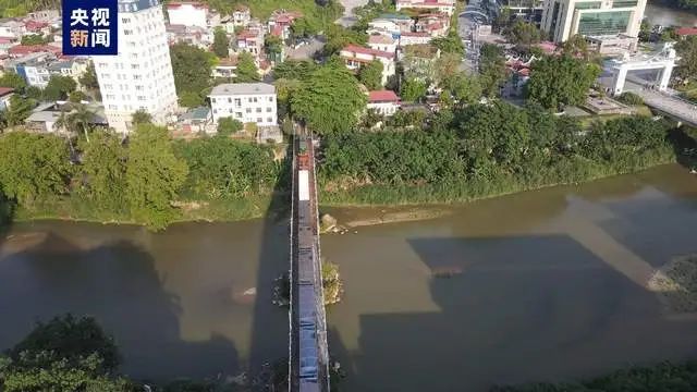 越南领导人北上中国,请中国用统一轨距,早日把中越连成一条线? 越南领导人北上中国,请中国用统一轨距,早日把中越连成一条线?