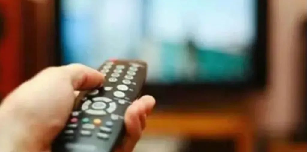 不是遥控器的问题,不是电视机的问题 不是遥控器的问题,不是电视机的问题