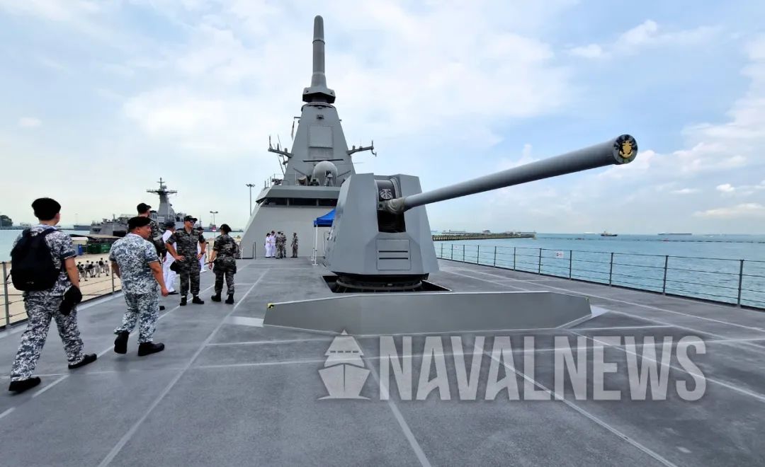 印度军舰也要顶个棒子?要买日本的UNICORN隐形天线 印度军舰也要顶个棒子?要买日本的UNICORN隐形天线