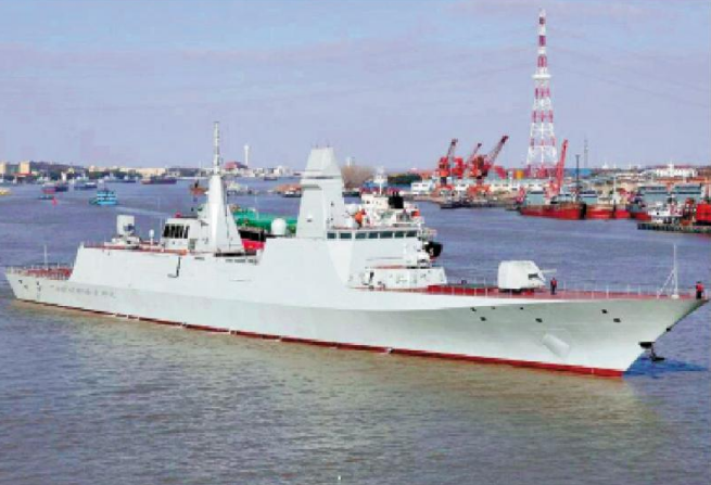 它们的相继下水,“是新一代中美海军拉开差距的象征” 它们的相继下水,“是新一代中美海军拉开差距的象征”