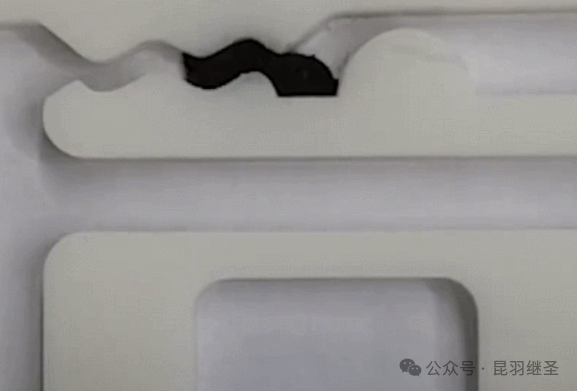 离胜利,仅剩一艘航母的距离 离胜利,仅剩一艘航母的距离