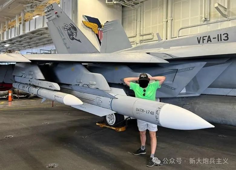 美国“灰鲭鲨”导弹,新型高超声速空空弹,可以由F-22和F-35发射 美国“灰鲭鲨”导弹,新型高超声速空空弹,可以由F-22和F-35发射