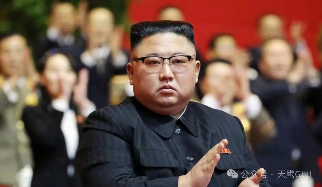 13艘新潜艇亮相,朝鲜拿出了压箱底的货,韩国专家:都是为了中俄 13艘新潜艇亮相,朝鲜拿出了压箱底的货,韩国专家:都是为了中俄