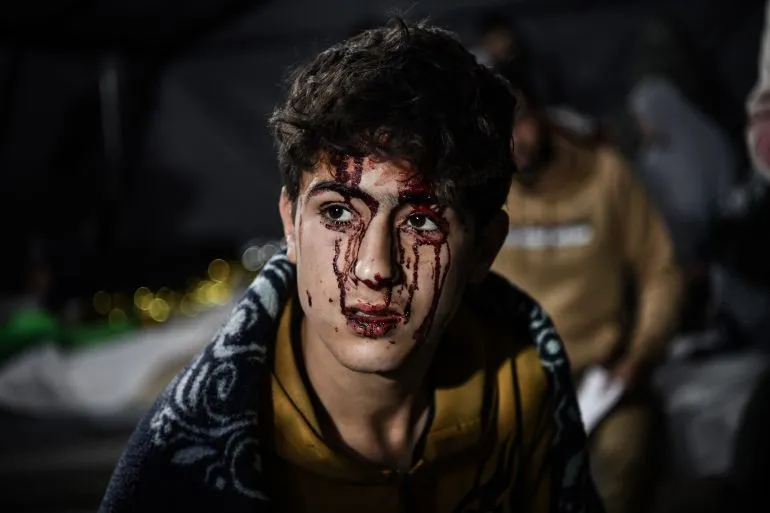 连救护车都炸?以色列空军实施大规模轰炸,黎以战争一触即发! 连救护车都炸?以色列空军实施大规模轰炸,黎以战争一触即发!