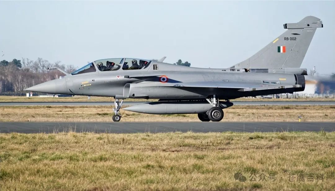 印度空军中将南比亚尔指出:印度“阵风”战斗机轻松吊打歼-20? 印度空军中将南比亚尔指出:印度“阵风”战斗机轻松吊打歼-20?