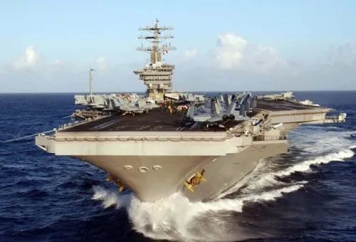 鹰酱的尾巴可以修剪一番,再摸着过河 鹰酱的尾巴可以修剪一番,再摸着过河