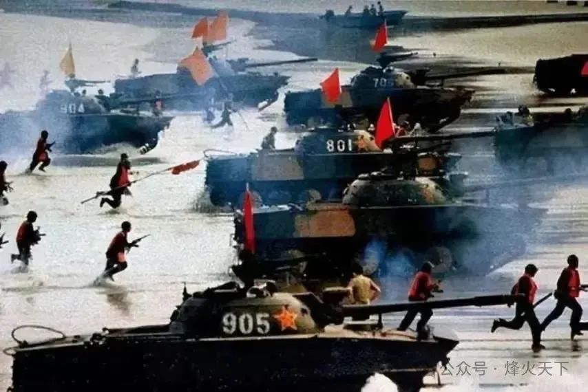 时隔28年,台湾海峡再次出现了航空母舰!这一次,是中国航母! 时隔28年,台湾海峡再次出现了航空母舰!这一次,是中国航母!