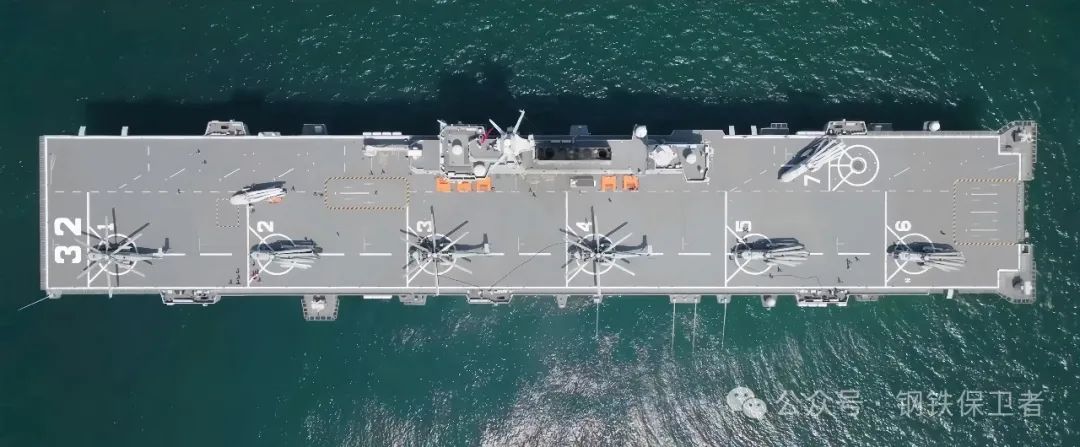 与076不是取代关系!075四号舰海试后返回船厂,展示4款舰载直升机模型,舰载无人直升机再次现身 与076不是取代关系!075四号舰海试后返回船厂,展示4款舰载直升机模型,舰载无人直升机再次现身