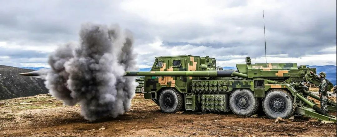 这才是大国陆军的气势!国产重炮火力全开,精确制导炮弹齐射 这才是大国陆军的气势!国产重炮火力全开,精确制导炮弹齐射