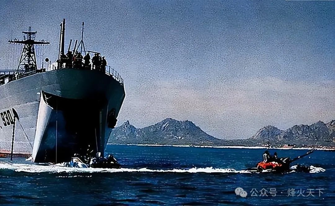 时隔28年,台湾海峡再次出现了航空母舰!这一次,是中国航母! 时隔28年,台湾海峡再次出现了航空母舰!这一次,是中国航母!