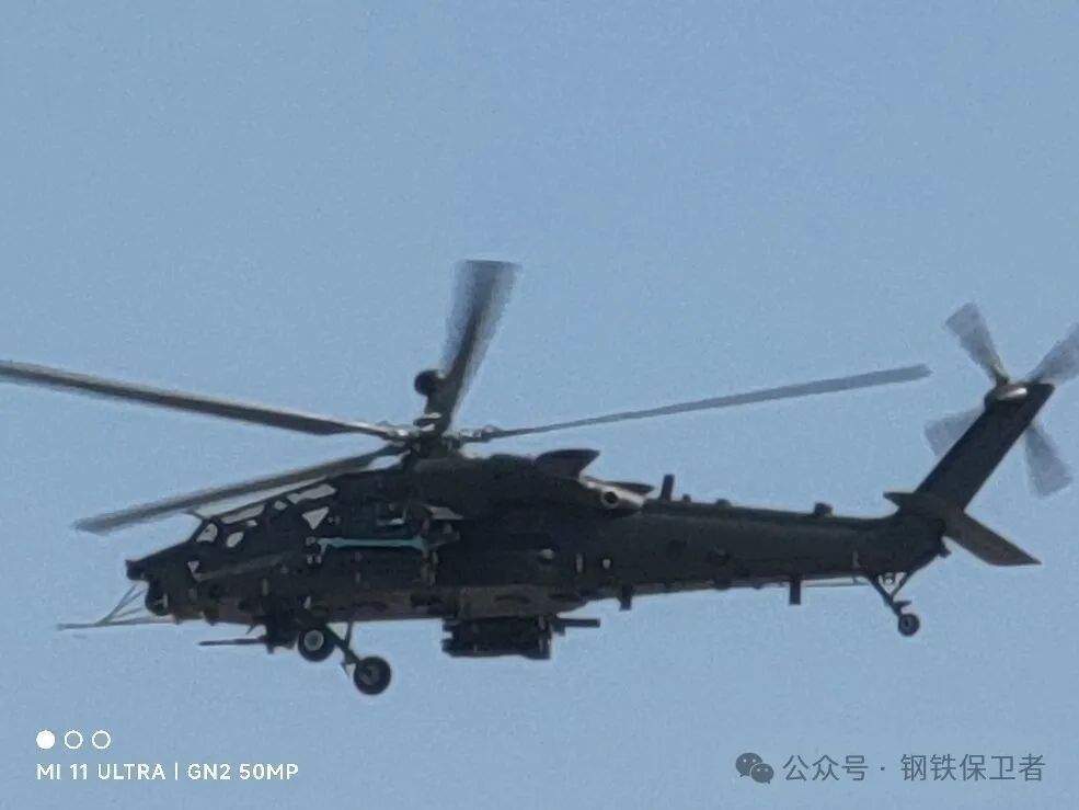 出生即巅峰!察打一体,性能已达轻型武直极限,直19是唯一能带着毫米波雷达上高原的武直 出生即巅峰!察打一体,性能已达轻型武直极限,直19是唯一能带着毫米波雷达上高原的武直