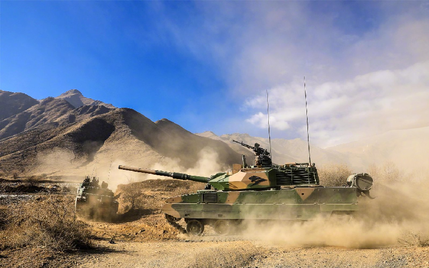 武统预演?卫星拍到震撼一幕,15式轻坦配野马登陆艇,台海变通途 武统预演?卫星拍到震撼一幕,15式轻坦配野马登陆艇,台海变通途