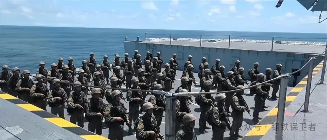 与076不是取代关系!075四号舰海试后返回船厂,展示4款舰载直升机模型,舰载无人直升机再次现身 与076不是取代关系!075四号舰海试后返回船厂,展示4款舰载直升机模型,舰载无人直升机再次现身