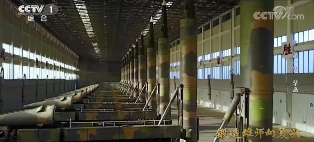 火箭军秀肌肉,曝光东风-26导弹旅,满屏导弹,扑面而来的安全感 火箭军秀肌肉,曝光东风-26导弹旅,满屏导弹,扑面而来的安全感