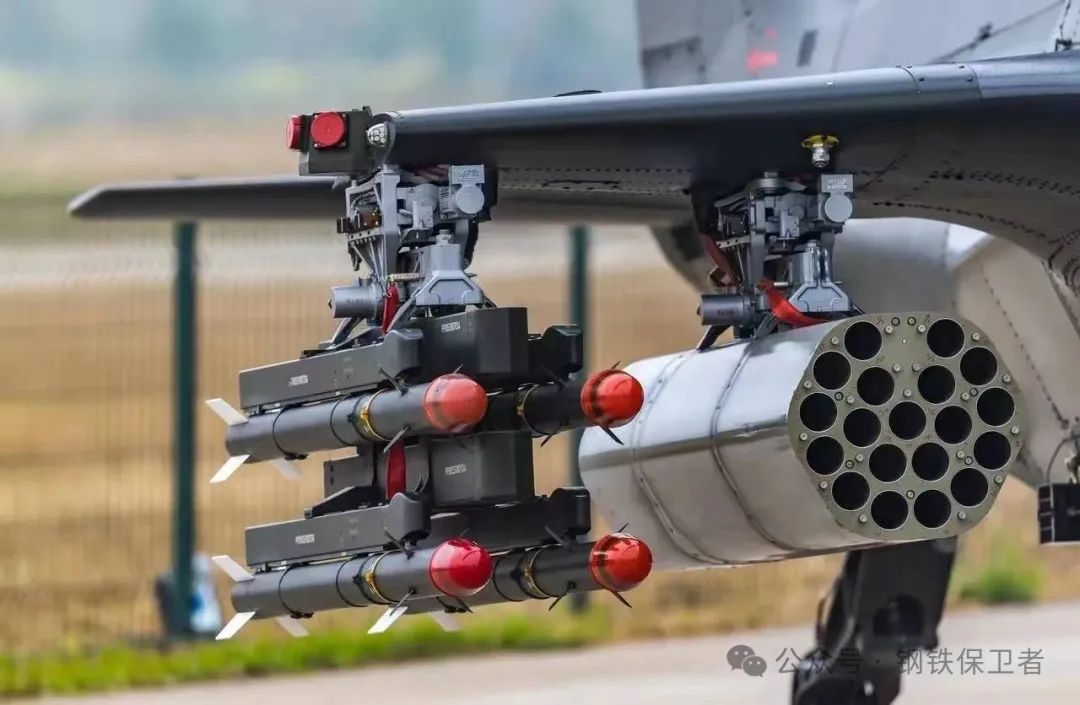 出生即巅峰!察打一体,性能已达轻型武直极限,直19是唯一能带着毫米波雷达上高原的武直 出生即巅峰!察打一体,性能已达轻型武直极限,直19是唯一能带着毫米波雷达上高原的武直