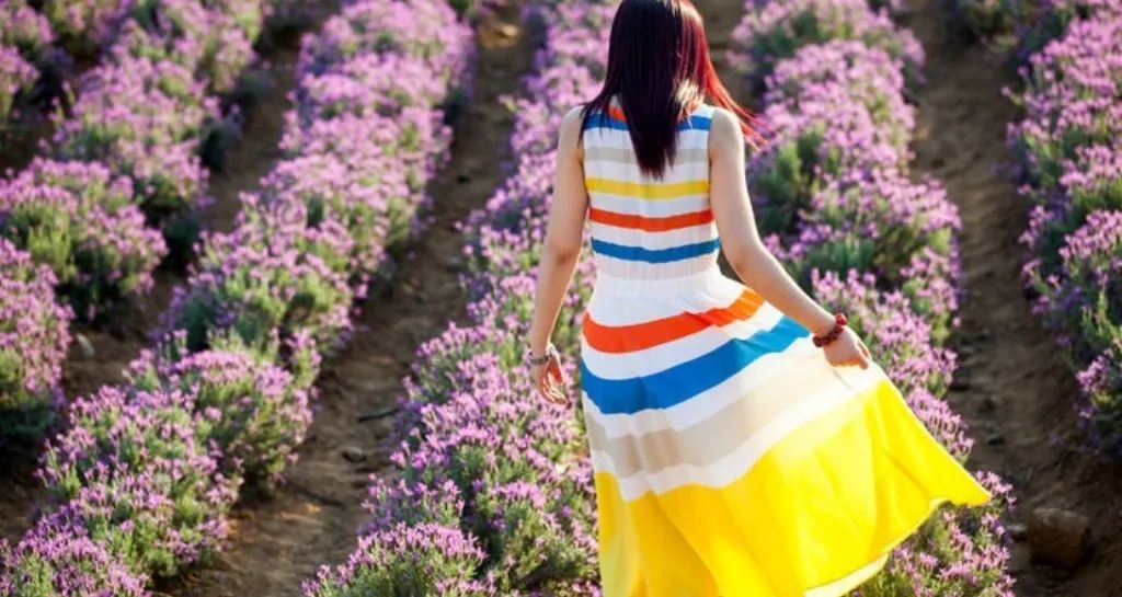 美国对新疆的嫉妒恨,是源于那里的女人不戴头巾 美国对新疆的嫉妒恨,是源于那里的女人不戴头巾