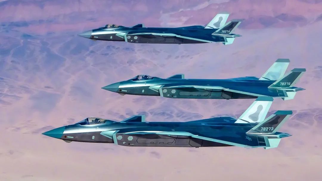 歼-20生产太快,飞行员不够用了?二代机飞行员直接改飞歼-20! 歼-20生产太快,飞行员不够用了?二代机飞行员直接改飞歼-20!