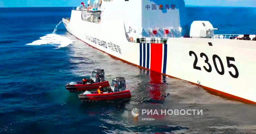 轮到美国抗议！中国海警首次进入阿拉斯加海域，罕见摘下了炮衣