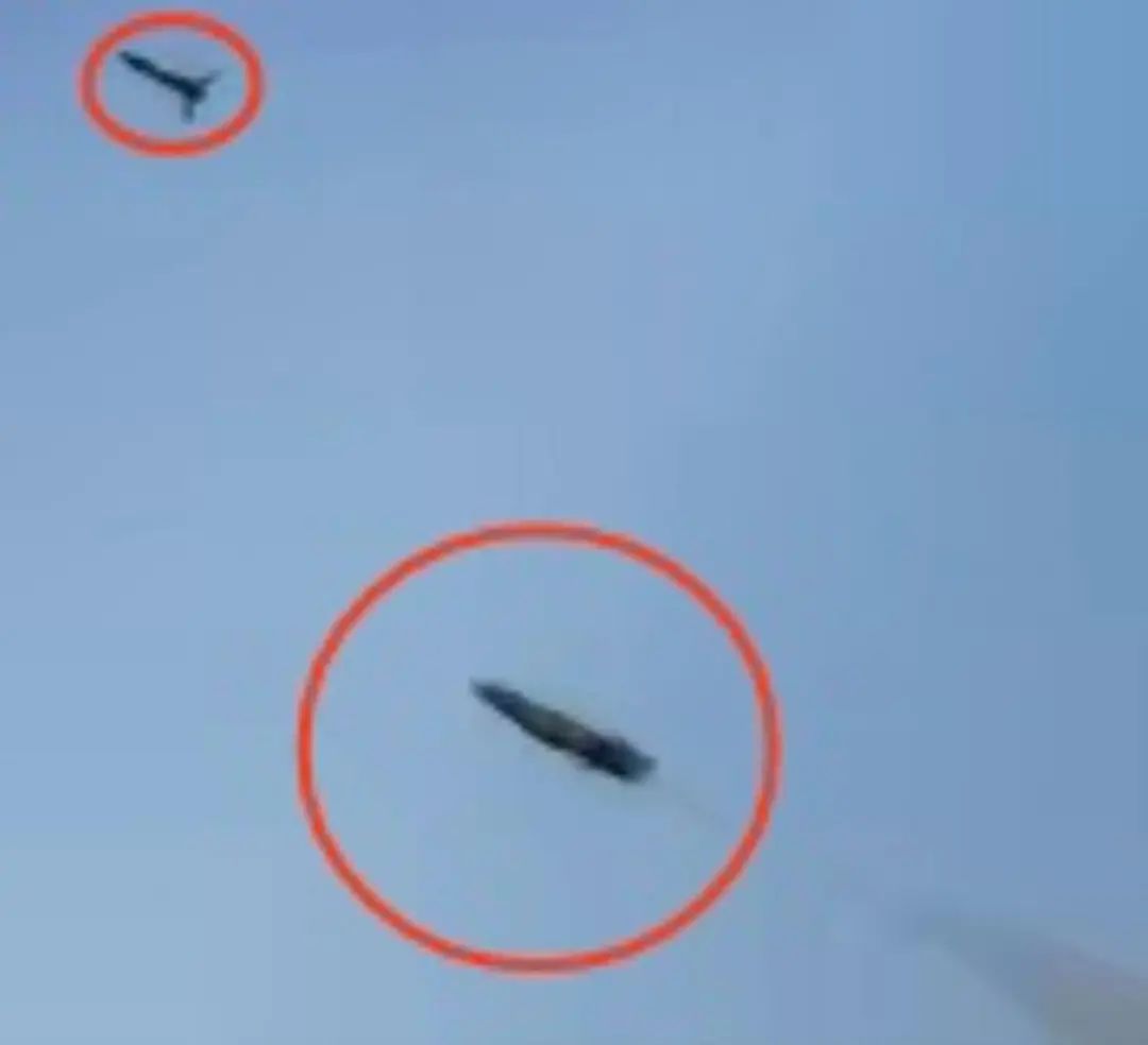 这才是大国陆军的气势!国产重炮火力全开,精确制导炮弹齐射 这才是大国陆军的气势!国产重炮火力全开,精确制导炮弹齐射