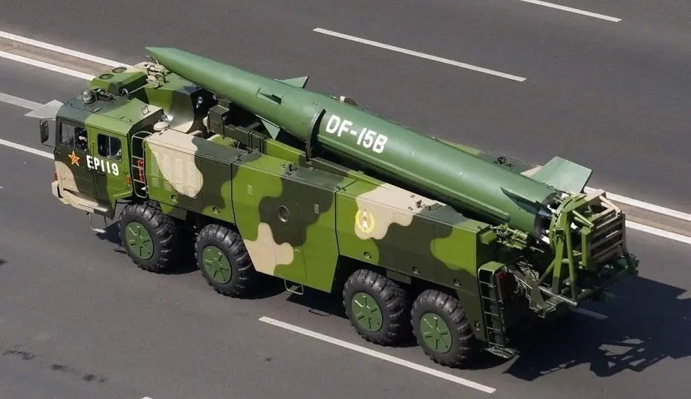 这么豪横?俄罗斯急缺的导弹,我国却大批退役,东风15能出口吗? 这么豪横?俄罗斯急缺的导弹,我国却大批退役,东风15能出口吗?