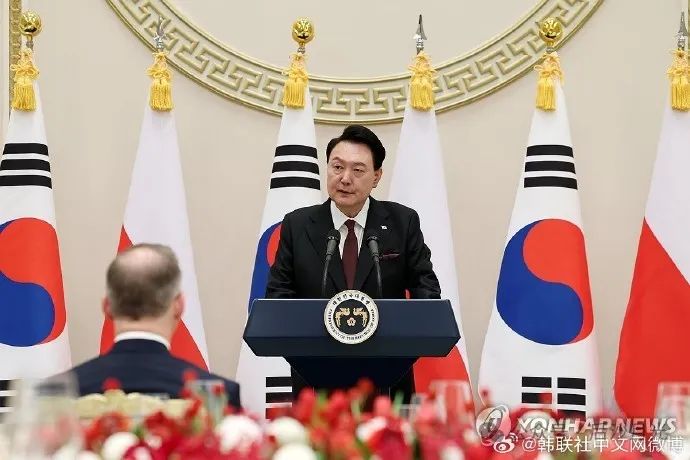 韩国居然有脸抗议朝鲜“派兵援俄”,它以为别人不知道它做过什么吗? 韩国居然有脸抗议朝鲜“派兵援俄”,它以为别人不知道它做过什么吗?