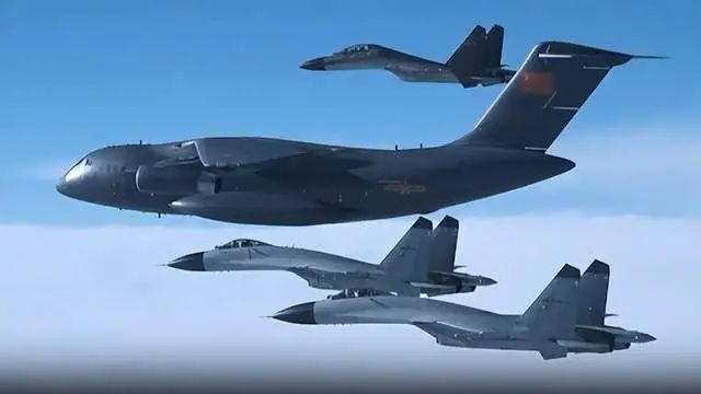 大陆南北两路锁台之后,台当局这才如梦初醒,岛内开始加紧囤粮 大陆南北两路锁台之后,台当局这才如梦初醒,岛内开始加紧囤粮