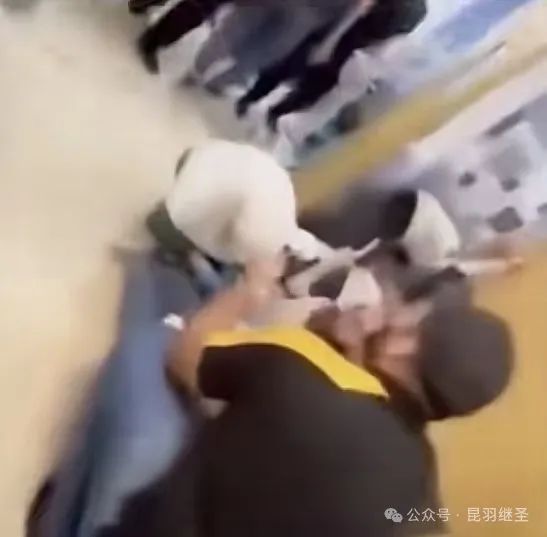 一方准备就绪，开始破局