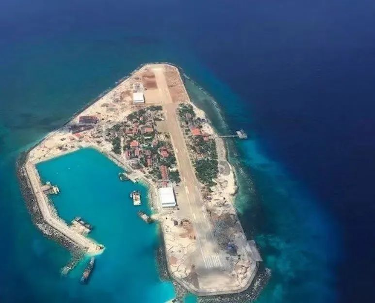 越南非法侵占南沙群岛,并肆意填海造岛,中国为何不加以阻拦? 越南非法侵占南沙群岛,并肆意填海造岛,中国为何不加以阻拦?