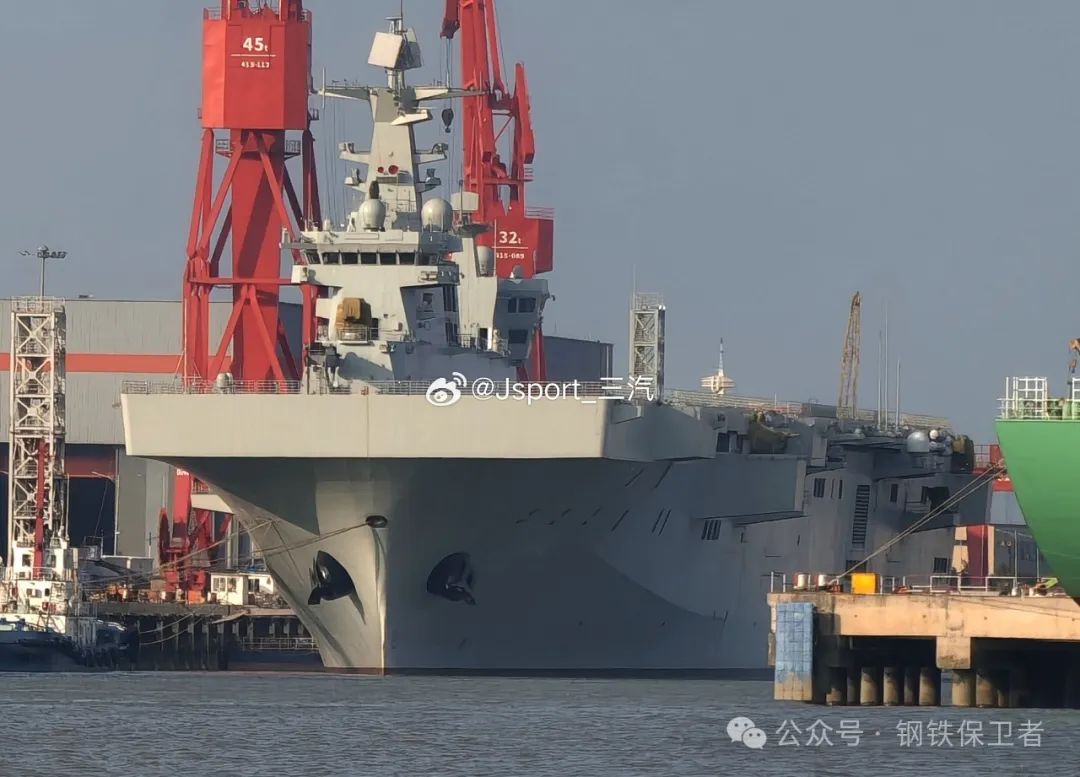 与076不是取代关系!075四号舰海试后返回船厂,展示4款舰载直升机模型,舰载无人直升机再次现身 与076不是取代关系!075四号舰海试后返回船厂,展示4款舰载直升机模型,舰载无人直升机再次现身