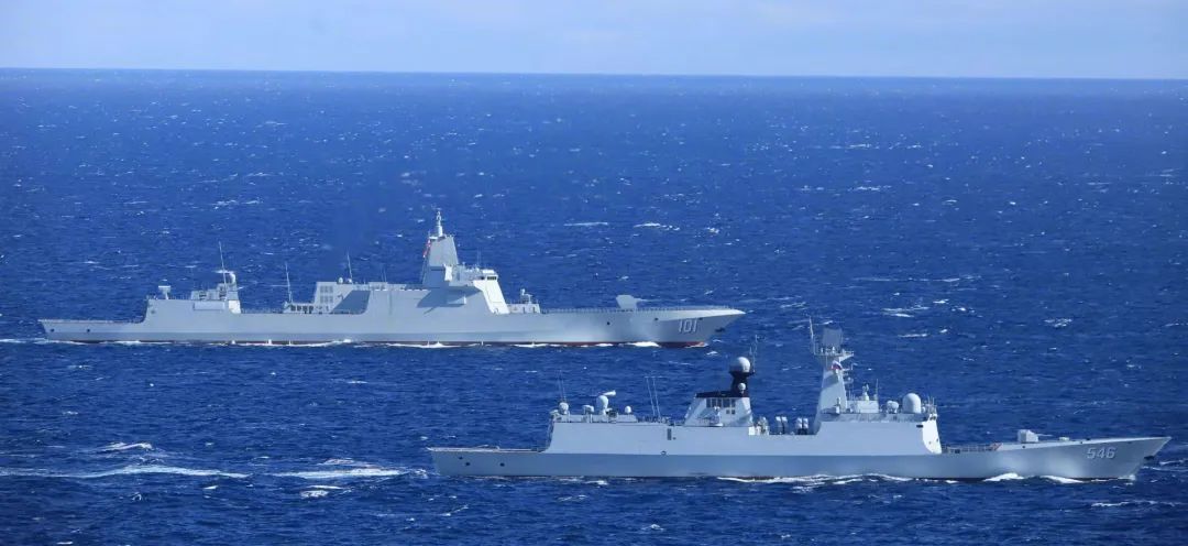 解放军出动055大驱,俄军看了很羡慕!事实证明,中国的路走对了 解放军出动055大驱,俄军看了很羡慕!事实证明,中国的路走对了