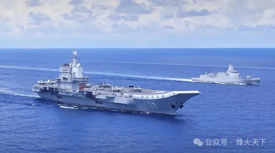 时隔28年,台湾海峡再次出现了航空母舰!这一次,是中国航母! 时隔28年,台湾海峡再次出现了航空母舰!这一次,是中国航母!