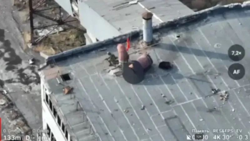 10 万乌军开小差,俄军横扫库拉霍夫前线! 10 万乌军开小差,俄军横扫库拉霍夫前线!