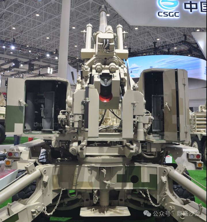 关于航展全自动122mm车载炮,我可能有一点说错了 关于航展全自动122mm车载炮,我可能有一点说错了