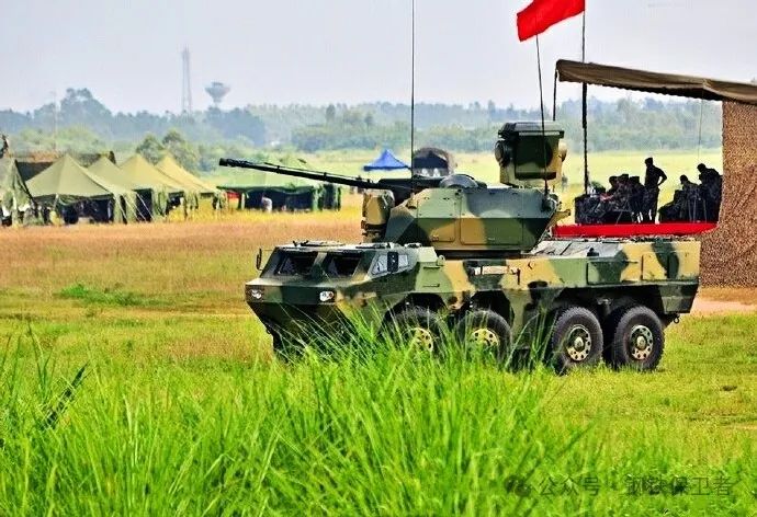 这是执念深重啊!单管35毫米转膛高射炮再升级!换底盘,改炮塔,防空导弹数量加倍 这是执念深重啊!单管35毫米转膛高射炮再升级!换底盘,改炮塔,防空导弹数量加倍